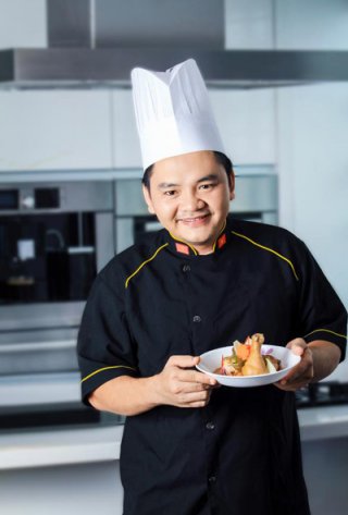 Chef Võ Quốc - Bậc thầy đầu bếp đến Đại Sứ ẩm thực Việt Nam